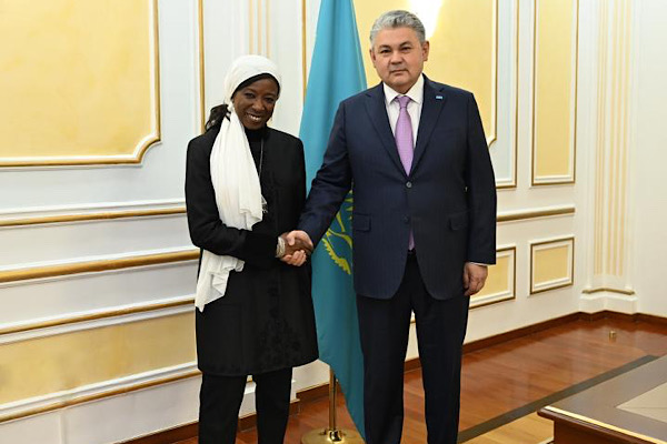 Kosherbayev, UNFPA İcra Direktörü Keita ile bir araya geldi<