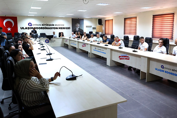 Antalya’dan toplu taşıma personeline engelli ve otizm farkındalığı eğitimi<