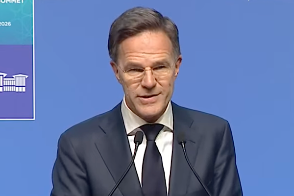  Rutte: Dostlar arasında tartışmalar olabilir, bu sizi daha güçlü kılar<