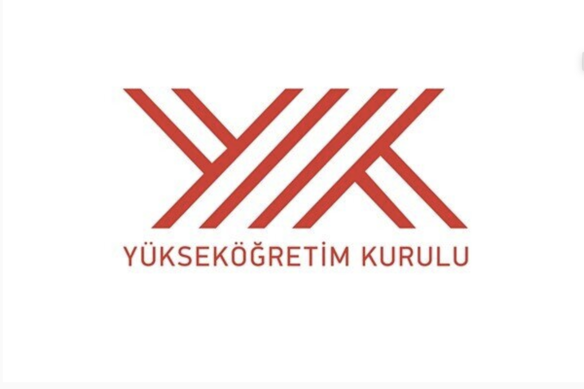 Özvar, Amasya Üniversitesi’nde akademik yıl açılış törenine katıldı<