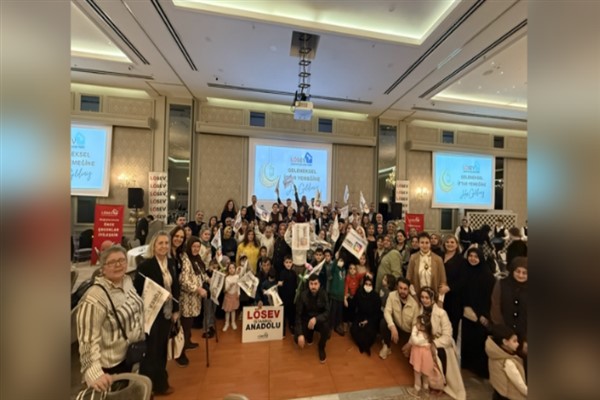 LÖSEV’den İstanbul'da geleneksel Ramazan iftar buluşması<