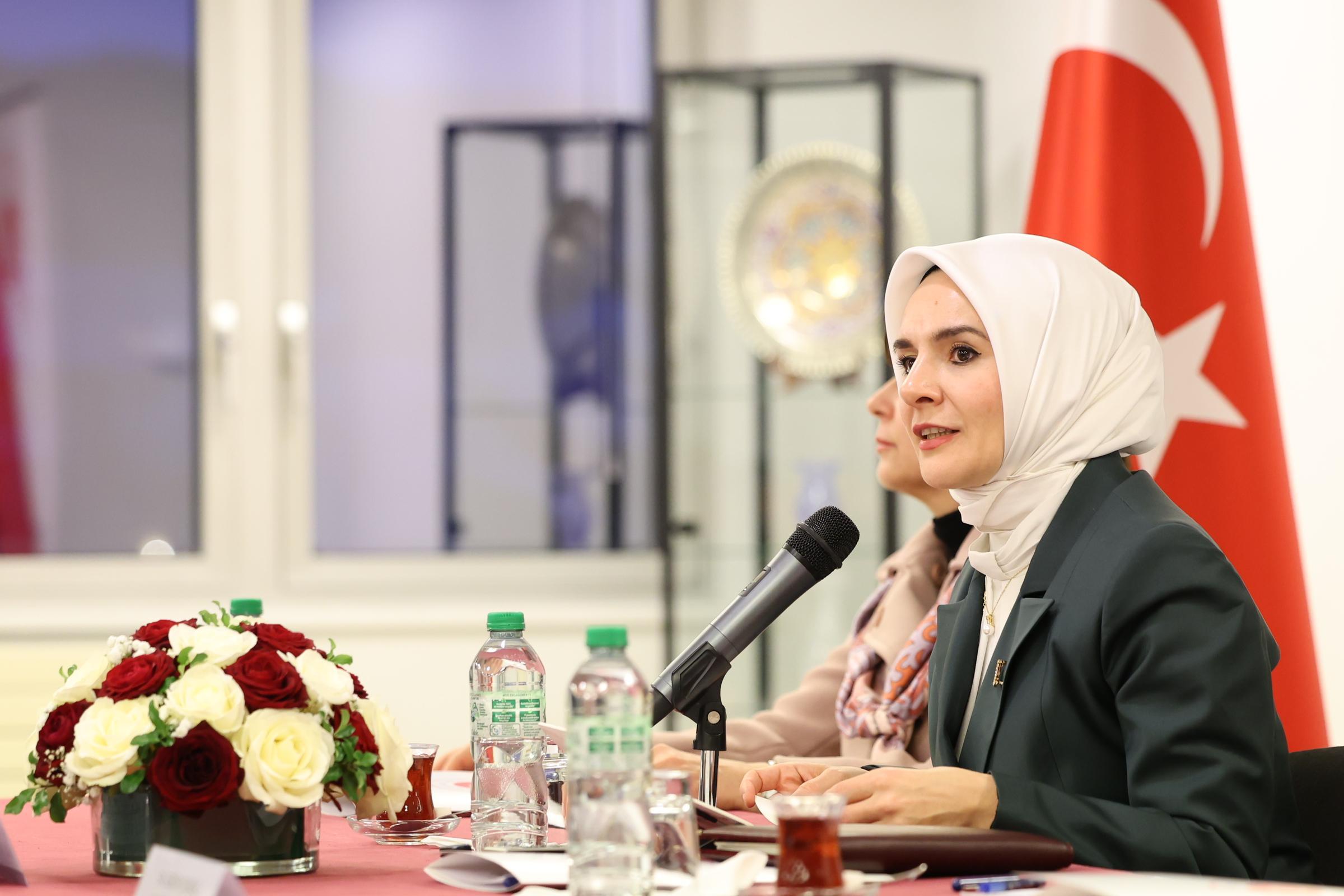 Bakan Göktaş: Kız çocuklarımızın mesleki beceri edinmesini önemsiyoruz<