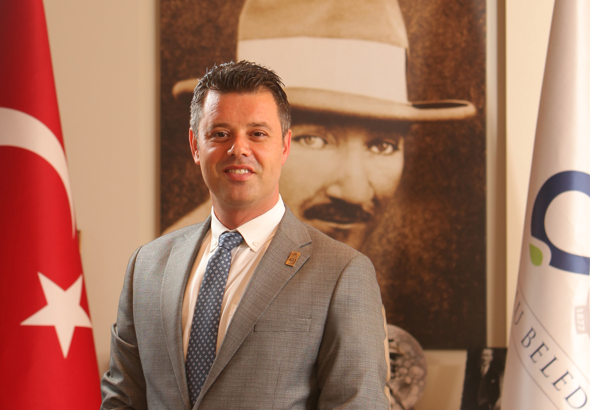  Sarıkurt'tan 5 Aralık Dünya Kadın Hakları Günü mesajı<