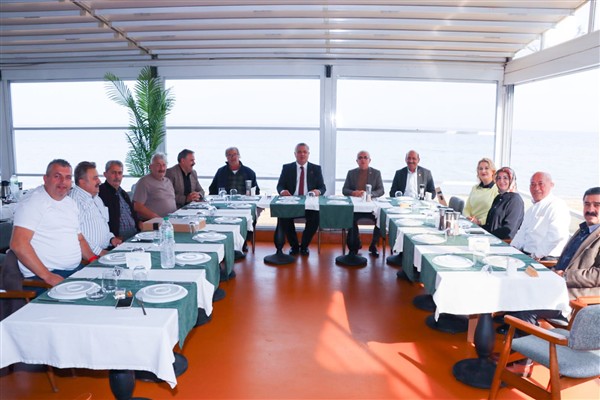 Başkan Gürel, merkez mahalle muhtarı ile bir araya geldi<
