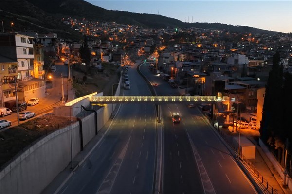 Altındağ Yaya Üst Geçidi hizmete açıldı