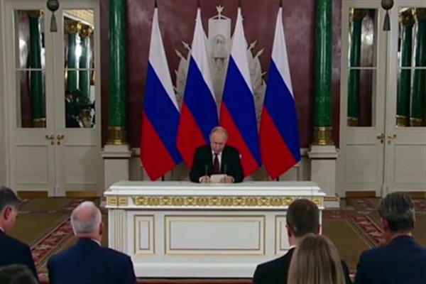 Putin: Rusya, Ukrayna ile İstanbul'da ''doğrudan görüşmelere'' hazır <