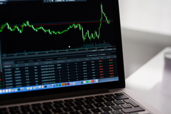 Nasdaq100’de toparlanma sürüyor: Gözler 31.750 dolar seviyesinde<
