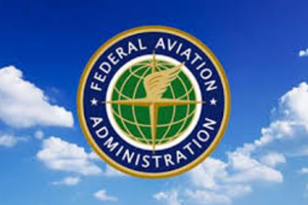 Teksas'taki El Paso havaalanı ve çevresindeki hava sahasını 10 günlüğüne aniden kapatıldı<