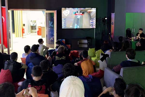 VCT Ascension 2025 Final mücadelesi canlı izlendi<