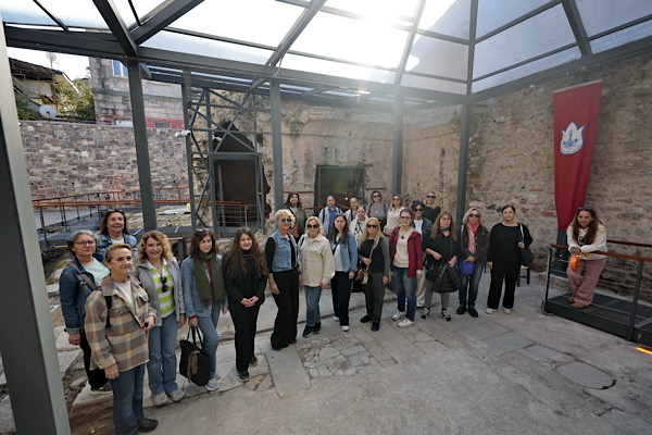 Tarihi Kıllıoğlu Hamamı’nda karma sergi