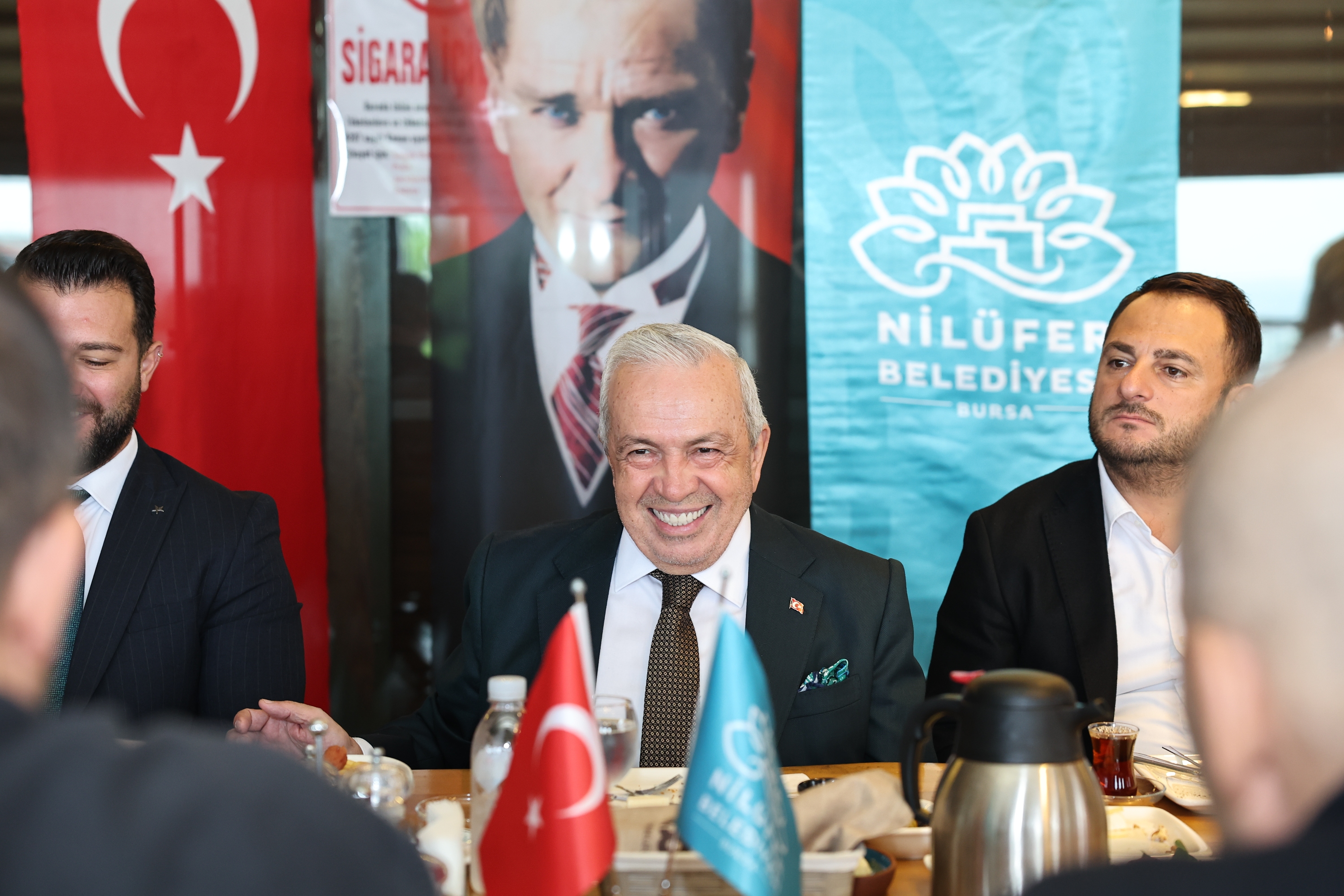 Başkan Özdemir, Bursaspor tribün liderleriyle buluştu<