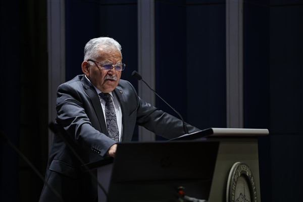 Başkan Büyükkılıç'tan yeni hastane açıklaması<