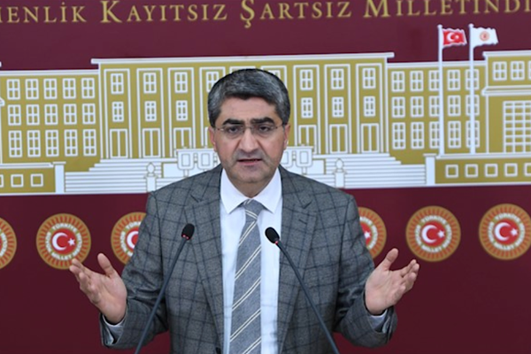 Yeni Yol Partisi Grubu, TBMM Başkanı Kurtulmuş ile rapor sürecini görüştü