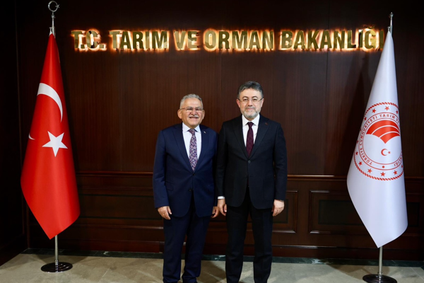 Başkan Büyükkılıç, Ankara'da çeşitli temaslar gerçekleştirdi<