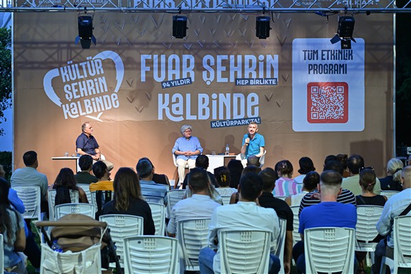 Fuar Söyleşileri’nde iklim değişikliği ve tarımın geleceği konuşuldu<