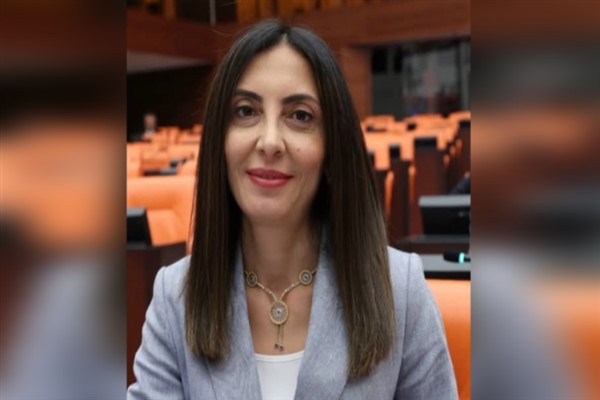 Kayışoğlu: Üretici göç ediyor, sanayi çöküyor, iktidar izliyor
