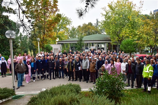 Huzurevinde yangın ve deprem tatbikatı<