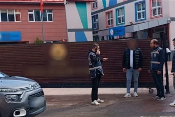 Kars’ta okul çevrelerinde denetim<