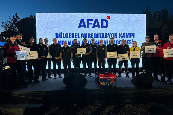 Çorlu Belediyesi Arama Kurtarma Ekibi Bolu’daki kampta iki derece elde etti<