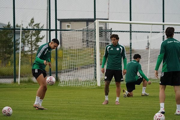 Çaykur Rizespor’un Erzurum kampı hazırlıkları devam ediyor<