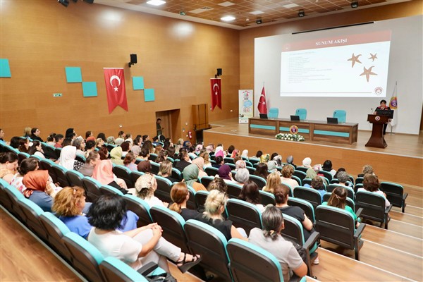 Ordu'da “Gönül Elçileri ve Koruyucu Aile Farkındalık Toplantısı” düzenlendi <
