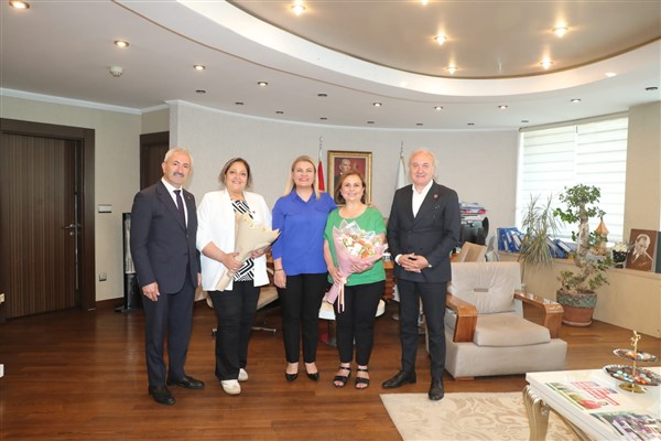 İzmit Belediyesi'nin yeni başkan yardımcıları belli oldu