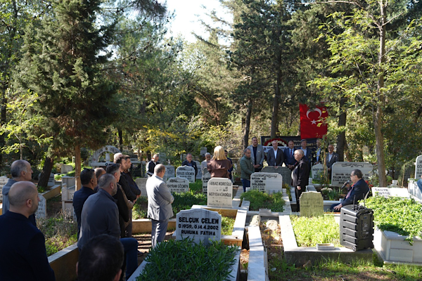 Kartallı Kazım vefatının 65'inci  yılında anıldı<