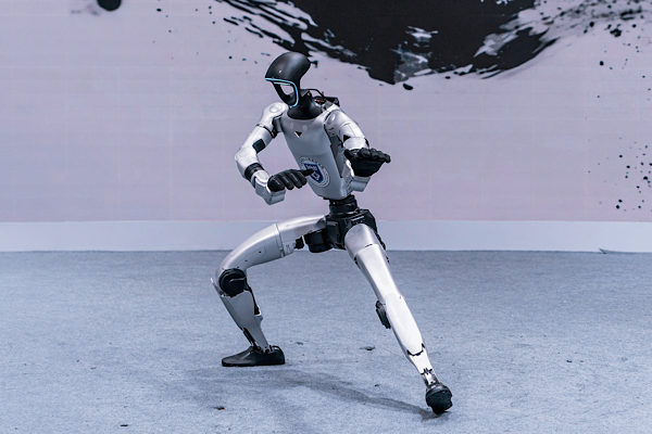 Büyük adımlarla ilerleyen Çin, 2026 dünyasına güven katacak<