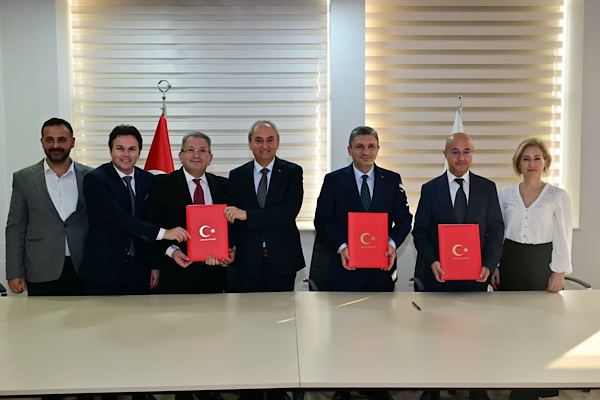 Kepez’de sağlık yatırımı protokolü imzalandı <