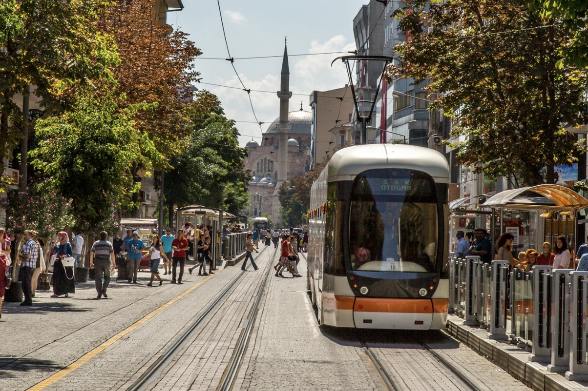  Büyükşehir'den “İyi Yönetişim Anketi” çalışması