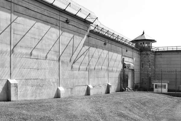 Rapor: İsrail gözaltında en az 98 Filistinli mahkum öldü<