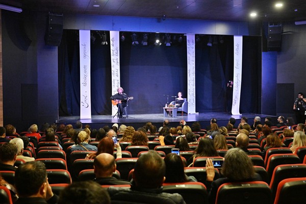 Manisa'da “Ata’nın Sanat Mirası” söyleşi ve dinletisi 