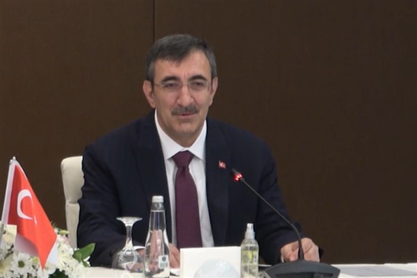 Cumhurbaşkanı Yardımcısı Yılmaz, 1 Mayıs Emek ve Dayanışma Günü’nü kutladı