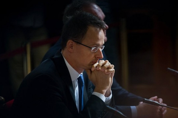 Szijjarto: ABD-Macaristan görüşmesi stratejik öneme sahip<