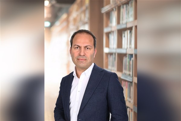 Prof. Dr. Yeniocak: kiracı ev sahibinin istediği artışı hukuken yapmak zorunda değildir<