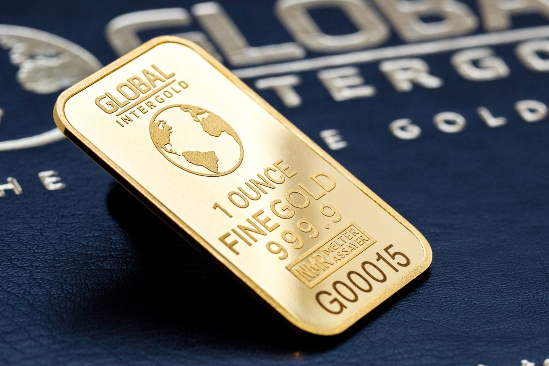 Emtia piyasalarında altın ve gümüş yükseldi<