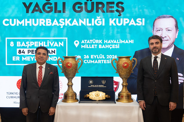 Yağlı güreş Cumhurbaşkanlığı Kupası öncesi basın toplantısı gerçekleştirildi<