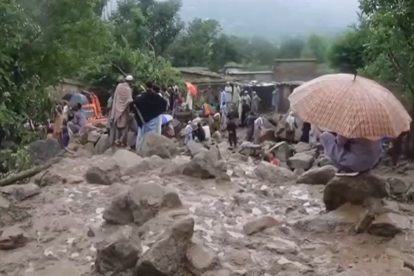  Hindistan ve Pakistan'daki sel felaketinde 280'den fazla kişi hayatını kaybetti<