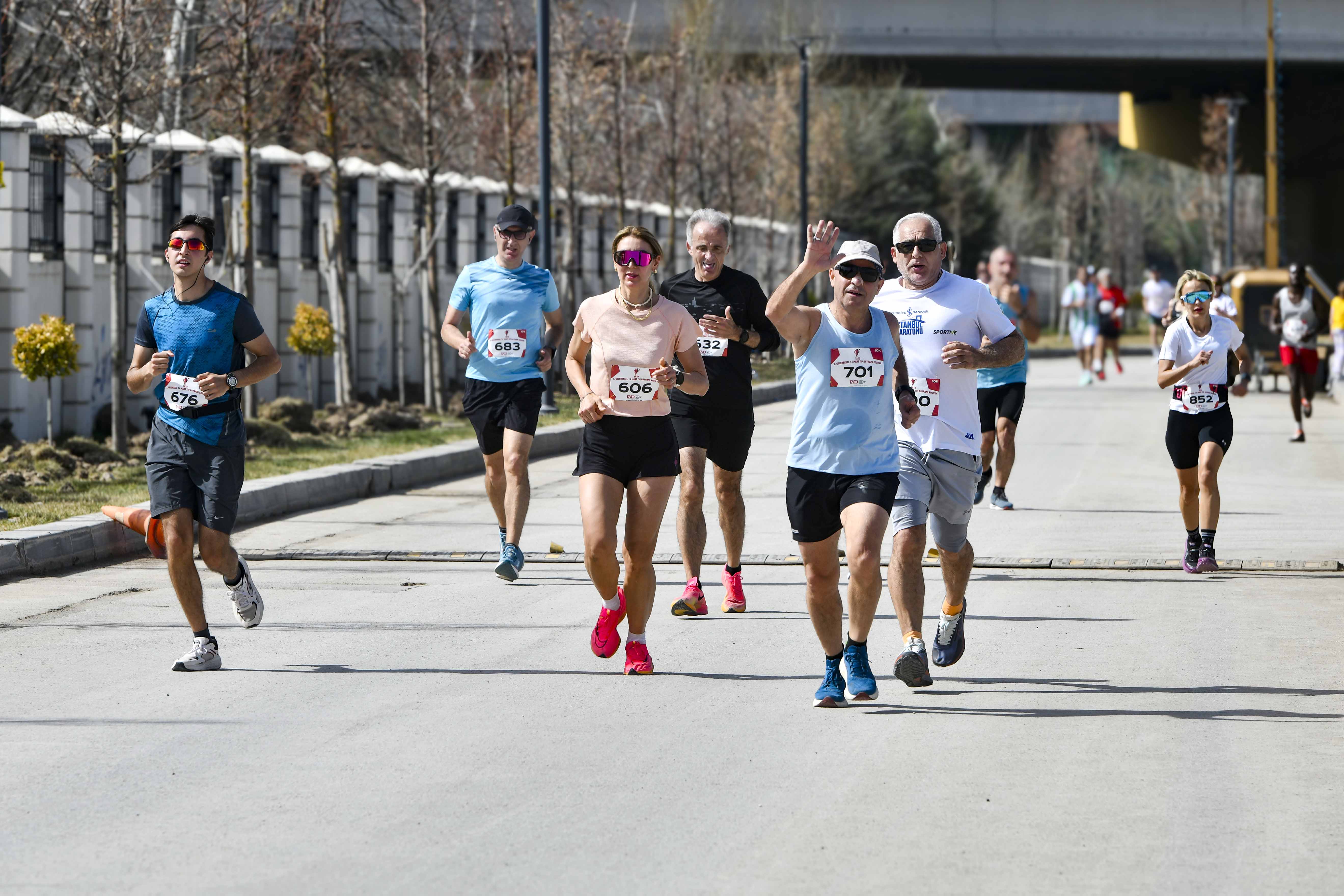 3. Geleneksel 14 Mart Tıp Bayramı Koşusu, Atatürk Çocukları Parkı’nda gerçekleşti<