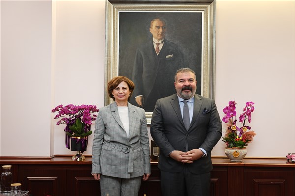 CHP'li Çelik’ten Başkan Ünlüce'ye ziyaret