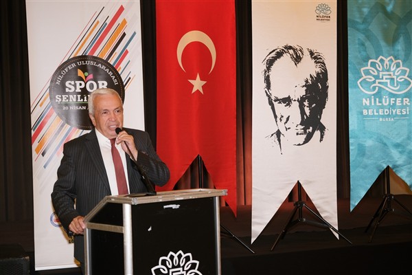 Özdemir: Öğrenciler sporun centilmenlik ve birliktelik yönünü yaşadı