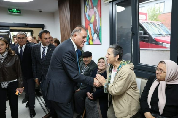 Tozkoparan Tıp Merkezi yenilenerek hizmete açıldı<