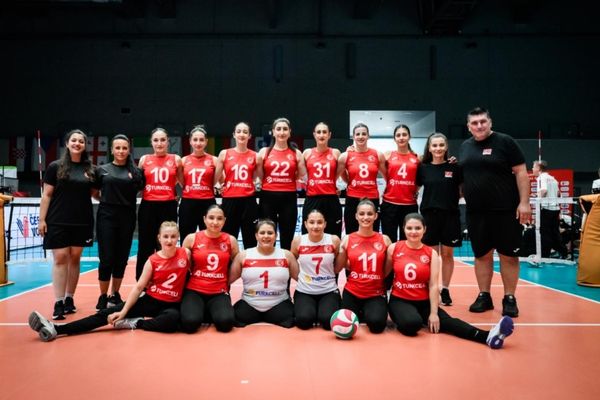 Karamanlı millî sporcular Çekya’da iki şampiyonluk kazandı
