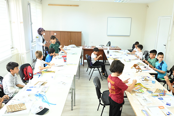 Konya’da Genç KOMEK Yaz Okulu başladı<