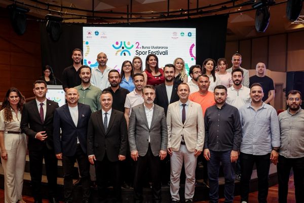 Biba: Çocukların sporla büyüdüğü bir Bursa için çalışıyoruz<