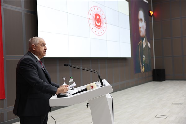 Bakan Güler, Türkiye Muharip Gaziler Derneği Genel Merkezinin açılışına katıldı<