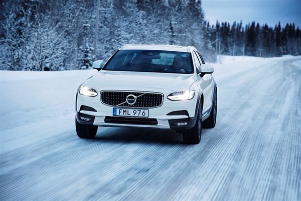 Volvo 3 bin çalışanını işten çıkarıyor