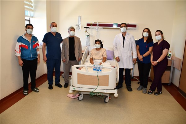 Harran Üniversitesi Hastanesi’nden karaciğer naklinde başarı<