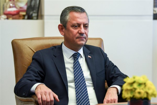 CHP Genel Başkanı Özel, Türkiye Barolar Birliği Başkanı Sağkan ile görüştü