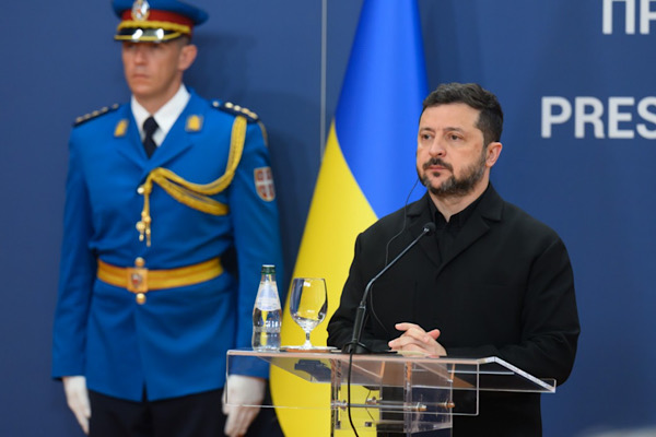 Zelenski: Donetsk bölgesindeki birliklerin güçlendirilmesi için adımlar atılacak<